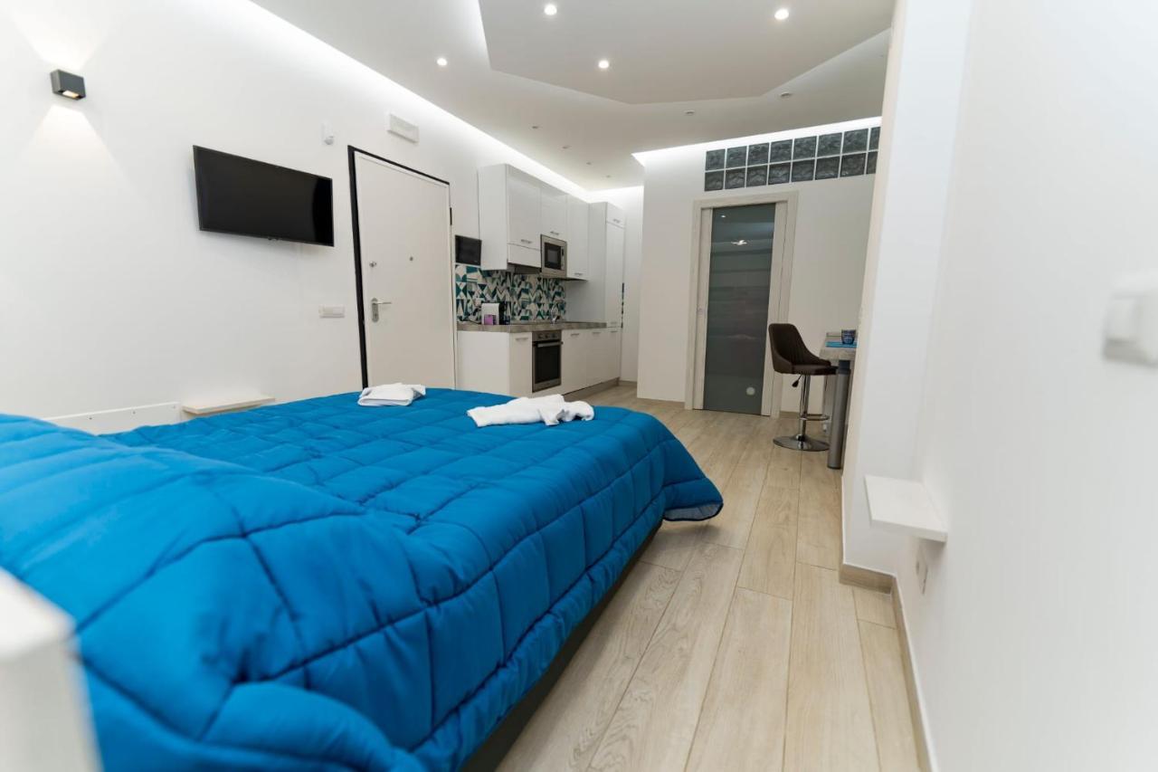 Luxurysuitepirandello Catania Exterior foto